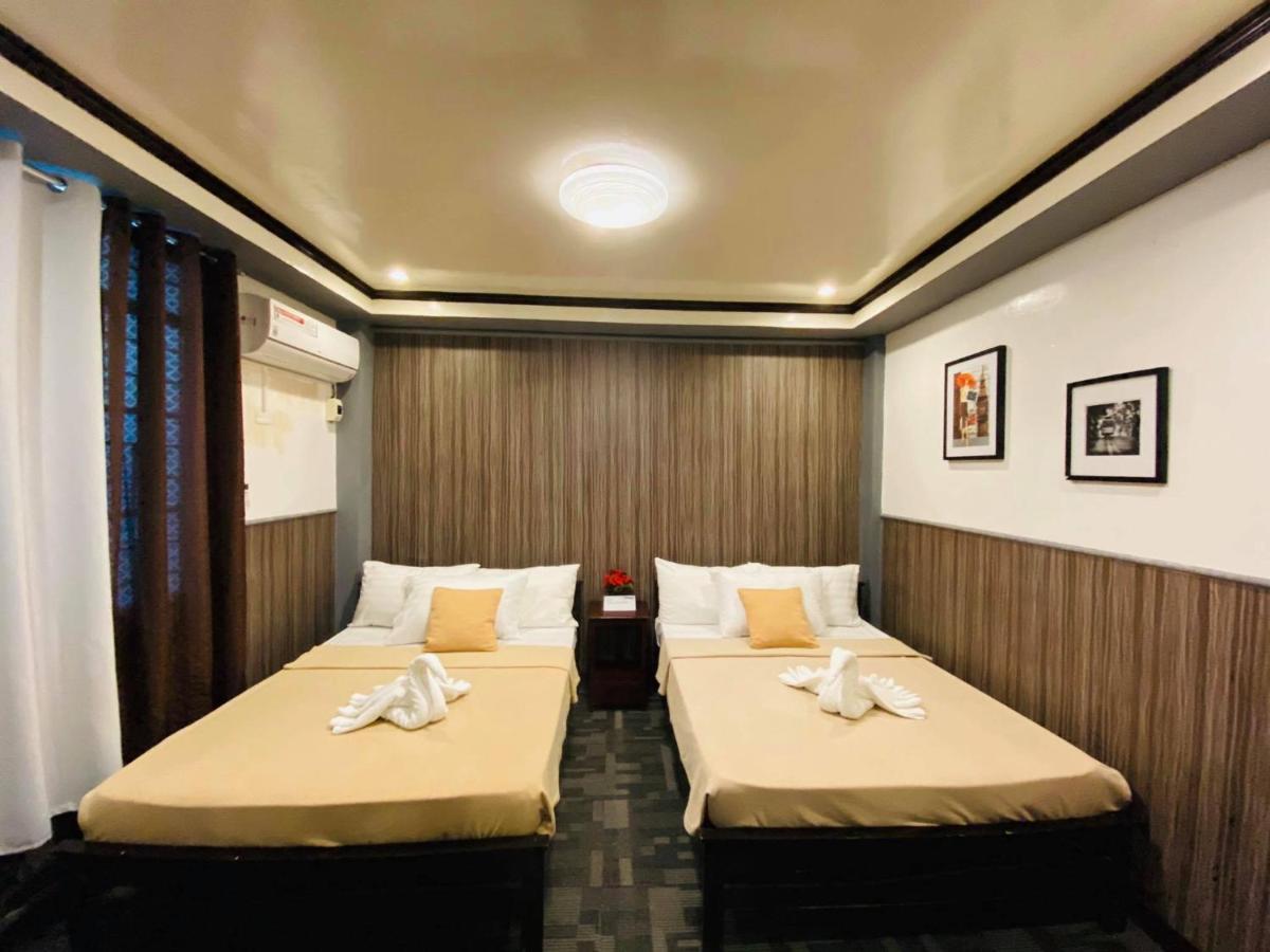 Amax Inn Makati Makati City Exteriör bild